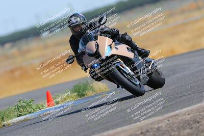 media/May-22-2023-Fastrack Riders (Mon) [[ae7626d9d8]]/Level 1/945am (Sweeper)/